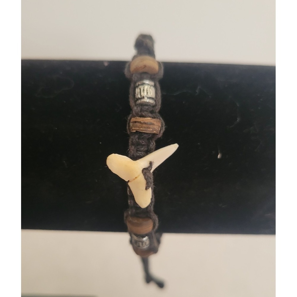 Vtg Shark Tooth Bracelet Macrame Surf Beach Boho Nautical Minimalist Black